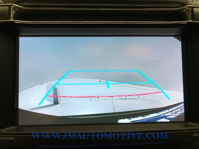 Used Toyota Rav4 AWD 4dr XLE 2015 | J&M Automotive Sls&Svc LLC. Naugatuck, Connecticut Used Toyota Rav4 AWD 4dr XLE 2015 | J&M Automotive Sls&Svc LLC. Naugatuck, Connecticut