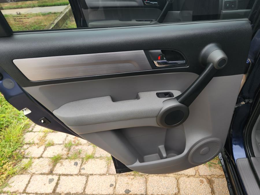 Used Honda CR-V 4WD 5dr LX 2010 | SGM Auto Sales. West Babylon, New York Used Honda CR-V 4WD 5dr LX 2010 | SGM Auto Sales. West Babylon, New York