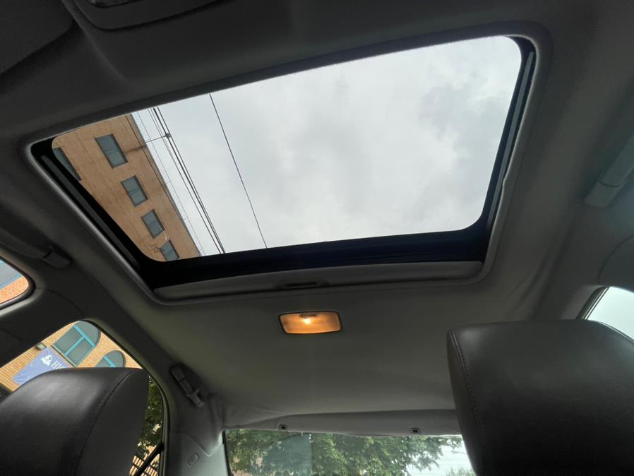 2002 Toyota Camry XLE V6, available for sale in Jamaica, New York | Sylhet Motors Inc.. Jamaica, New York 2002 Toyota Camry XLE V6, available for sale in Jamaica, New York | Sylhet Motors Inc.. Jamaica, New York