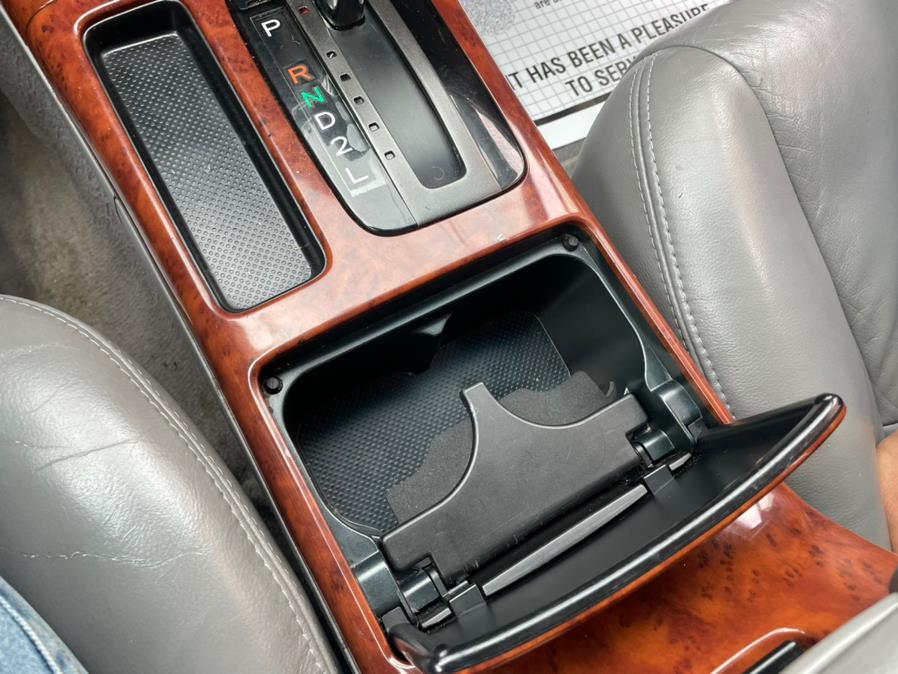 2002 Toyota Camry XLE V6, available for sale in Jamaica, New York | Sylhet Motors Inc.. Jamaica, New York 2002 Toyota Camry XLE V6, available for sale in Jamaica, New York | Sylhet Motors Inc.. Jamaica, New York