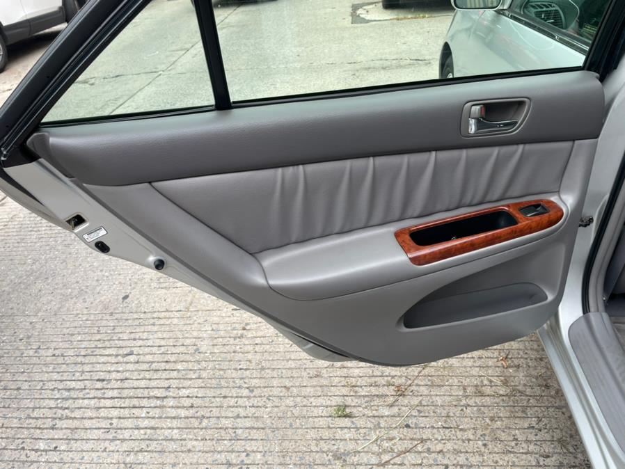 2002 Toyota Camry XLE V6, available for sale in Jamaica, New York | Sylhet Motors Inc.. Jamaica, New York 2002 Toyota Camry XLE V6, available for sale in Jamaica, New York | Sylhet Motors Inc.. Jamaica, New York