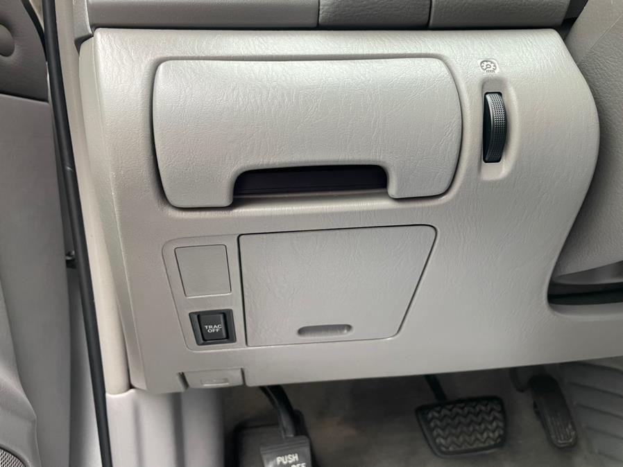 2002 Toyota Camry XLE V6, available for sale in Jamaica, New York | Sylhet Motors Inc.. Jamaica, New York 2002 Toyota Camry XLE V6, available for sale in Jamaica, New York | Sylhet Motors Inc.. Jamaica, New York