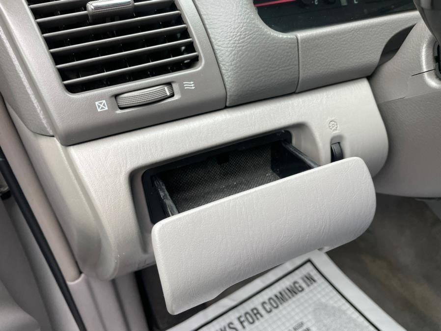 2002 Toyota Camry XLE V6, available for sale in Jamaica, New York | Sylhet Motors Inc.. Jamaica, New York 2002 Toyota Camry XLE V6, available for sale in Jamaica, New York | Sylhet Motors Inc.. Jamaica, New York
