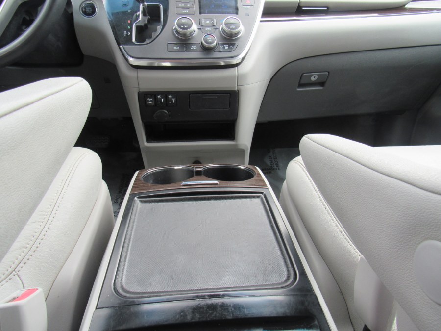 2016 Toyota Sienna XLE, available for sale in Worcester, Massachusetts | Hilario's Auto Sales Inc.. Worcester, Massachusetts 2016 Toyota Sienna XLE, available for sale in Worcester, Massachusetts | Hilario's Auto Sales Inc.. Worcester, Massachusetts