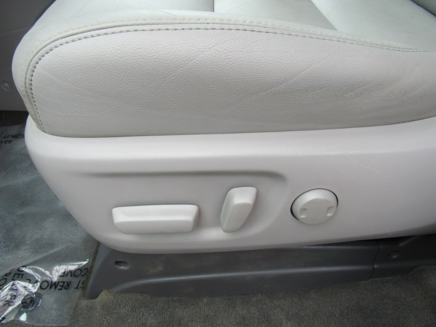 2016 Toyota Sienna XLE, available for sale in Worcester, Massachusetts | Hilario's Auto Sales Inc.. Worcester, Massachusetts 2016 Toyota Sienna XLE, available for sale in Worcester, Massachusetts | Hilario's Auto Sales Inc.. Worcester, Massachusetts