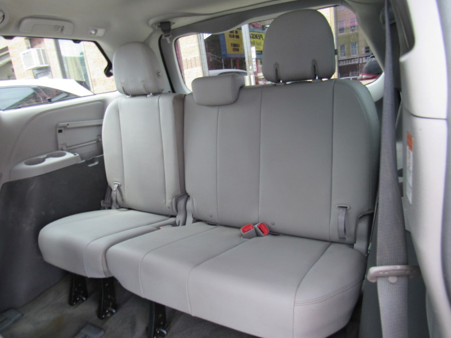 2016 Toyota Sienna XLE, available for sale in Worcester, Massachusetts | Hilario's Auto Sales Inc.. Worcester, Massachusetts 2016 Toyota Sienna XLE, available for sale in Worcester, Massachusetts | Hilario's Auto Sales Inc.. Worcester, Massachusetts