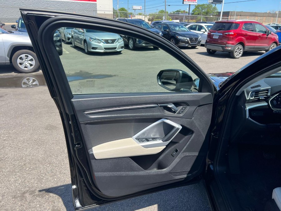 Used Audi Q3 Premium 40 TFSI quattro 2021 | Inman Motors Sales. Medford, Massachusetts Used Audi Q3 Premium 40 TFSI quattro 2021 | Inman Motors Sales. Medford, Massachusetts