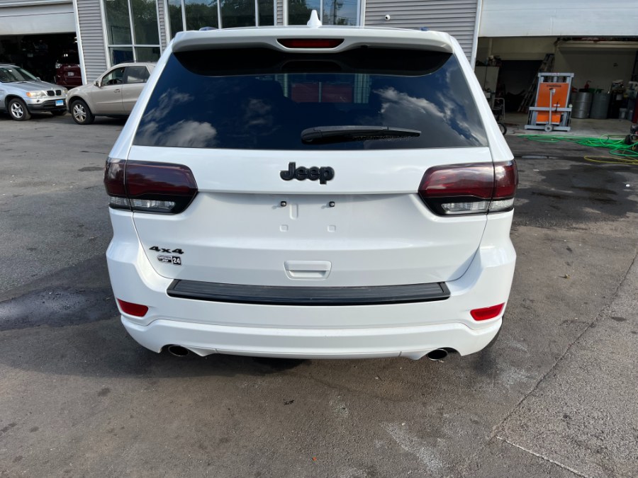 Used Jeep Grand Cherokee 4WD 4dr Laredo 2015 | Chris's Auto Clinic. Plainville, Connecticut Used Jeep Grand Cherokee 4WD 4dr Laredo 2015 | Chris's Auto Clinic. Plainville, Connecticut