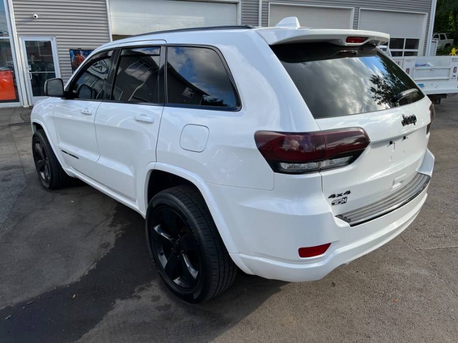 Used Jeep Grand Cherokee 4WD 4dr Laredo 2015 | Chris's Auto Clinic. Plainville, Connecticut Used Jeep Grand Cherokee 4WD 4dr Laredo 2015 | Chris's Auto Clinic. Plainville, Connecticut