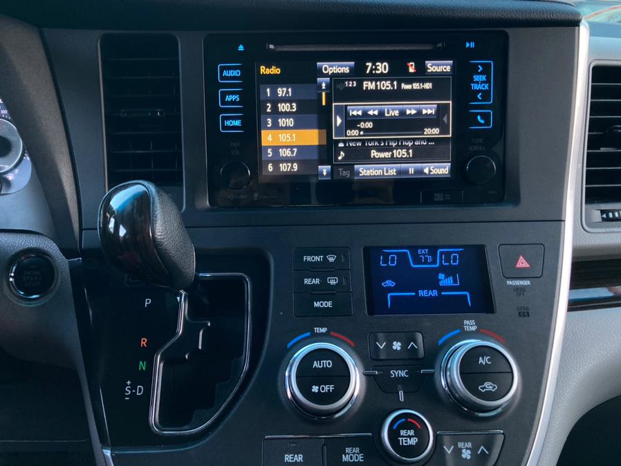 2015 Toyota Sienna 5dr 7-Pass Van XLE Premium AWD (Natl), available for sale in Brooklyn, New York | Carsbuck Inc.. Brooklyn, New York 2015 Toyota Sienna 5dr 7-Pass Van XLE Premium AWD (Natl), available for sale in Brooklyn, New York | Carsbuck Inc.. Brooklyn, New York