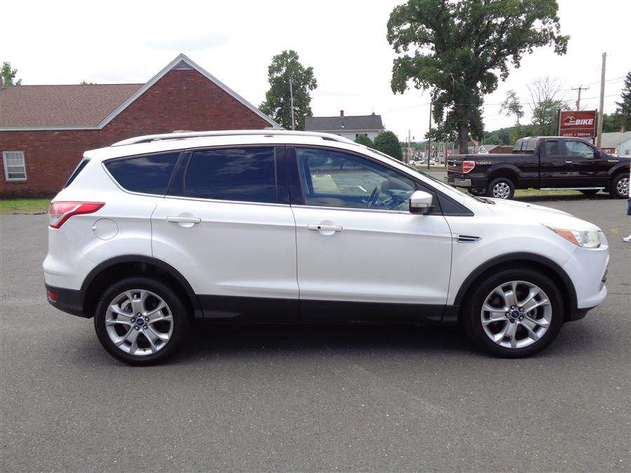 Used Ford Escape 4WD 4dr Titanium 2015 | Country Auto Sales. Southwick, Massachusetts Used Ford Escape 4WD 4dr Titanium 2015 | Country Auto Sales. Southwick, Massachusetts