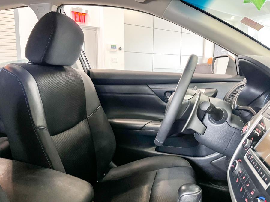 2016 Nissan Altima 4dr Sdn I4 2.5 SV, available for sale in Franklin Square, New York | Luxury Motor Club. Franklin Square, New York 2016 Nissan Altima 4dr Sdn I4 2.5 SV, available for sale in Franklin Square, New York | Luxury Motor Club. Franklin Square, New York