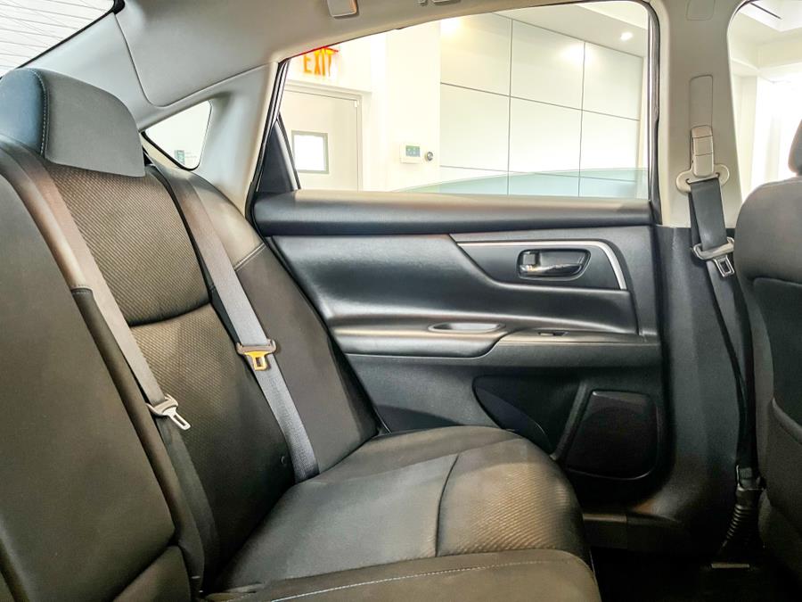 2016 Nissan Altima 4dr Sdn I4 2.5 SV, available for sale in Franklin Square, New York | Luxury Motor Club. Franklin Square, New York 2016 Nissan Altima 4dr Sdn I4 2.5 SV, available for sale in Franklin Square, New York | Luxury Motor Club. Franklin Square, New York
