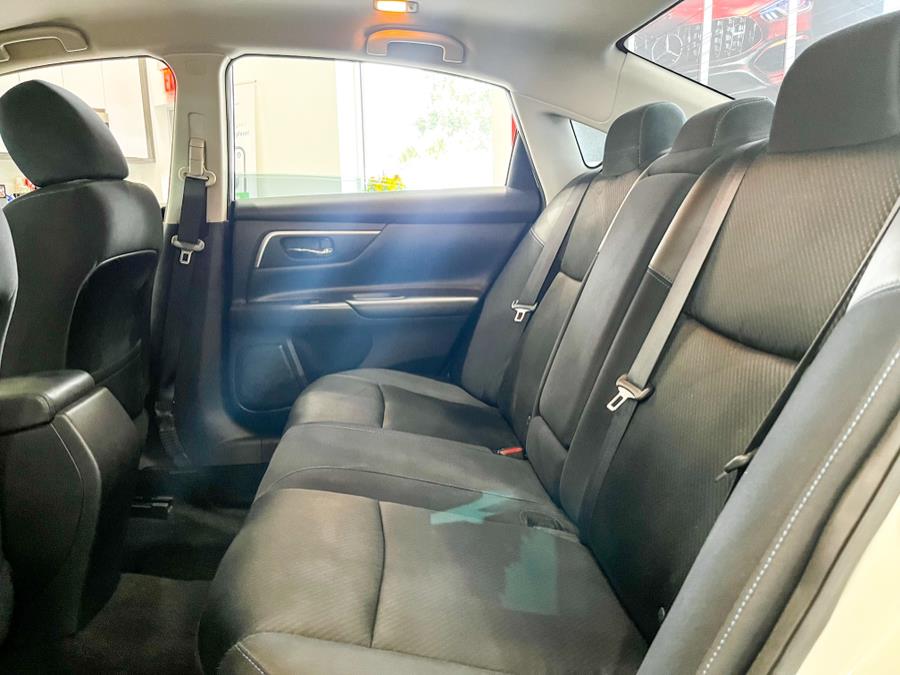 2016 Nissan Altima 4dr Sdn I4 2.5 SV, available for sale in Franklin Square, New York | Luxury Motor Club. Franklin Square, New York 2016 Nissan Altima 4dr Sdn I4 2.5 SV, available for sale in Franklin Square, New York | Luxury Motor Club. Franklin Square, New York