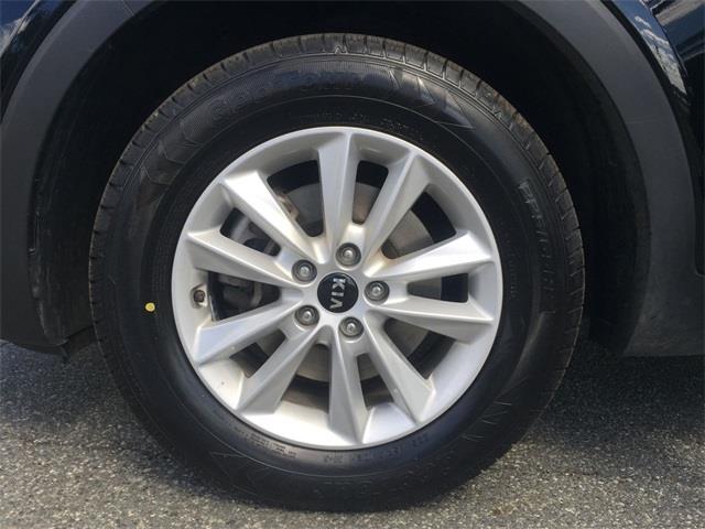 Used Kia Sorento LX 2019 | Eastchester Motor Cars. Bronx, New York Used Kia Sorento LX 2019 | Eastchester Motor Cars. Bronx, New York