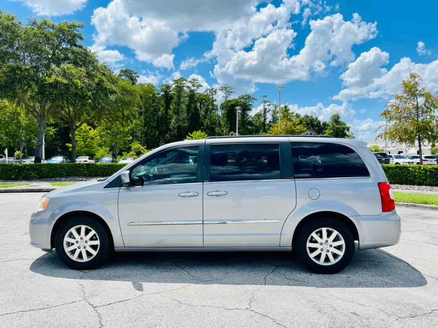 Used Chrysler Town & Country 4dr Wgn Touring 2013 | 2 Car Pros. Orlando, Florida Used Chrysler Town & Country 4dr Wgn Touring 2013 | 2 Car Pros. Orlando, Florida