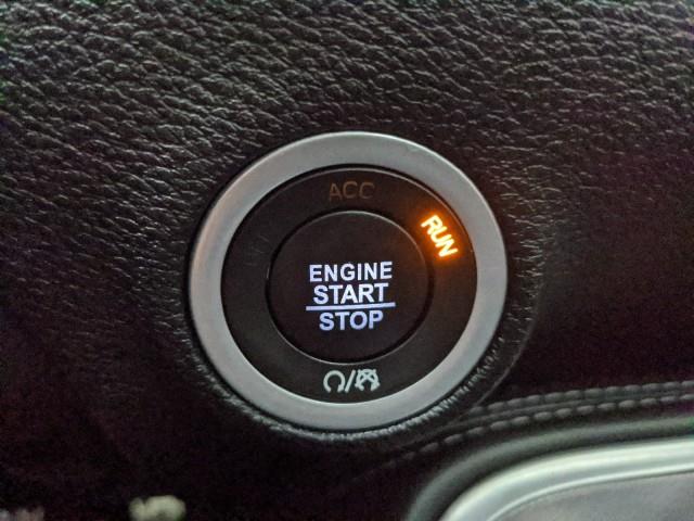 Used Dodge Challenger R/T Scat Pack w/ Navi & rearCam 2019 | Car Revolution. Maple Shade, New Jersey Used Dodge Challenger R/T Scat Pack w/ Navi & rearCam 2019 | Car Revolution. Maple Shade, New Jersey