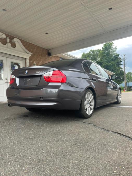 2006 BMW 3 Series 325i 4dr Sdn RWD, available for sale in New Britain, Connecticut | Supreme Automotive. New Britain, Connecticut 2006 BMW 3 Series 325i 4dr Sdn RWD, available for sale in New Britain, Connecticut | Supreme Automotive. New Britain, Connecticut