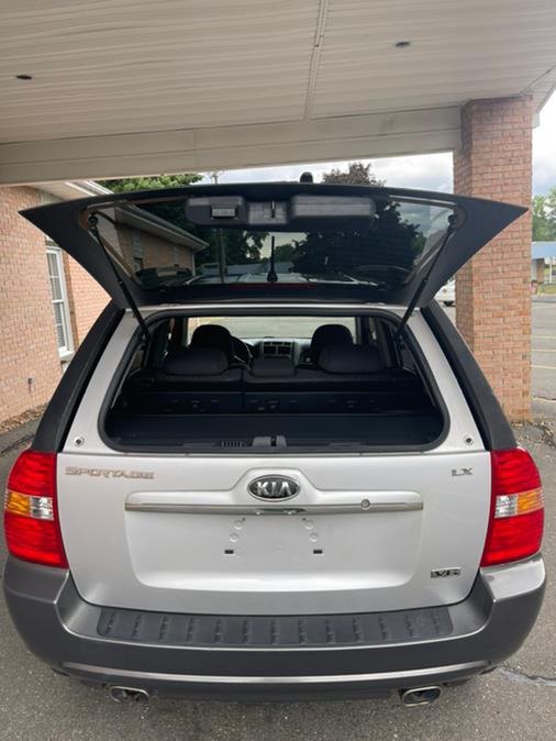 2007 Kia Sportage 4WD 4dr V6 Auto EX, available for sale in New Britain, Connecticut | Supreme Automotive. New Britain, Connecticut 2007 Kia Sportage 4WD 4dr V6 Auto EX, available for sale in New Britain, Connecticut | Supreme Automotive. New Britain, Connecticut