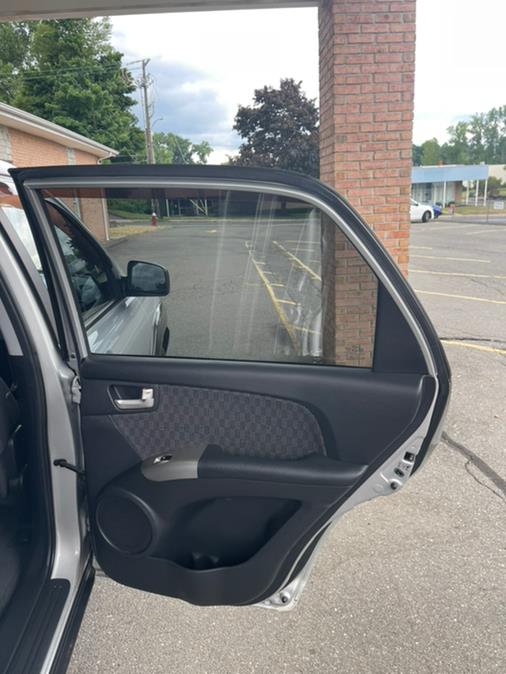 2007 Kia Sportage 4WD 4dr V6 Auto EX, available for sale in New Britain, Connecticut | Supreme Automotive. New Britain, Connecticut 2007 Kia Sportage 4WD 4dr V6 Auto EX, available for sale in New Britain, Connecticut | Supreme Automotive. New Britain, Connecticut