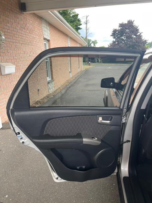 2007 Kia Sportage 4WD 4dr V6 Auto EX, available for sale in New Britain, Connecticut | Supreme Automotive. New Britain, Connecticut 2007 Kia Sportage 4WD 4dr V6 Auto EX, available for sale in New Britain, Connecticut | Supreme Automotive. New Britain, Connecticut