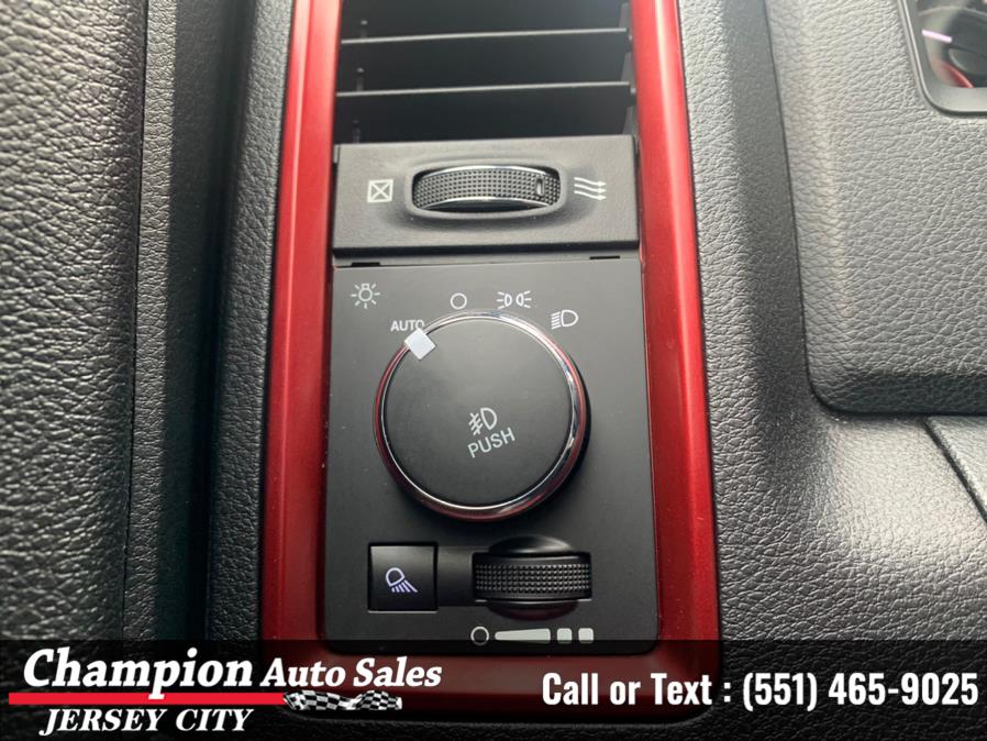 Used Ram 1500 Rebel 4x4 Crew Cab 5''7" Box 2017 | Champion Auto Sales of JC. Jersey City, New Jersey Used Ram 1500 Rebel 4x4 Crew Cab 5''7" Box 2017 | Champion Auto Sales of JC. Jersey City, New Jersey
