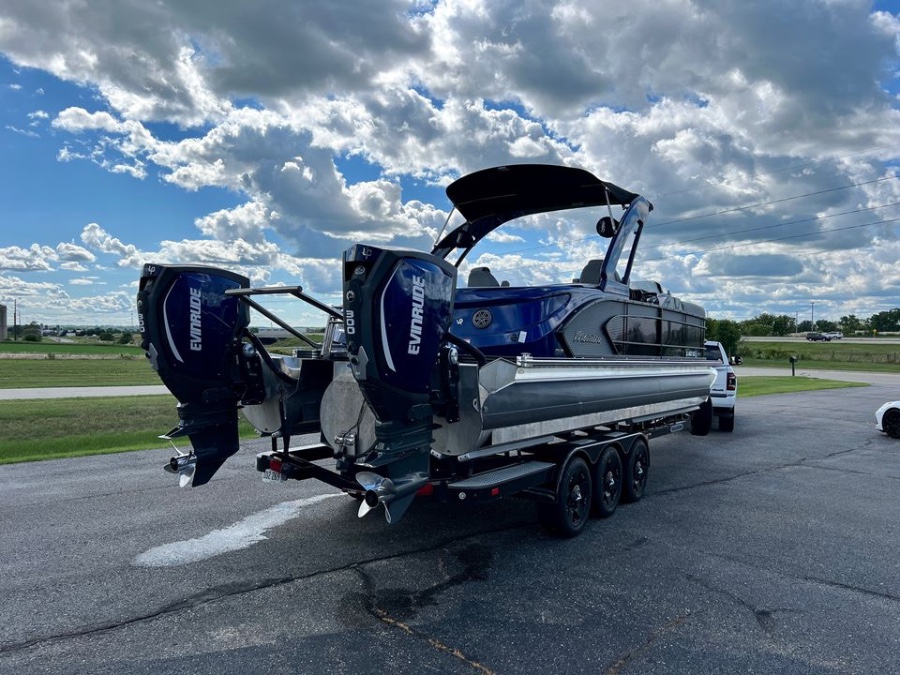 2018 Manitou Legacy 250 SHP, available for sale in Darien, Wisconsin | Geneva Motor Cars. Darien, Wisconsin 2018 Manitou Legacy 250 SHP, available for sale in Darien, Wisconsin | Geneva Motor Cars. Darien, Wisconsin