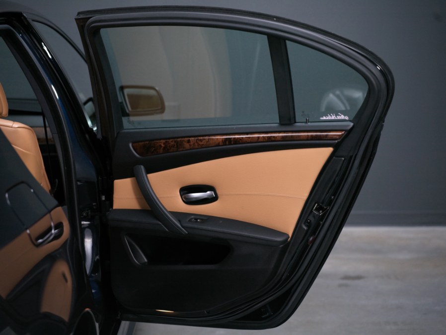2010 BMW 5 Series 4dr Sdn 535i xDrive AWD, available for sale in North Salem, New York | Meccanic Shop North Inc. North Salem, New York 2010 BMW 5 Series 4dr Sdn 535i xDrive AWD, available for sale in North Salem, New York | Meccanic Shop North Inc. North Salem, New York