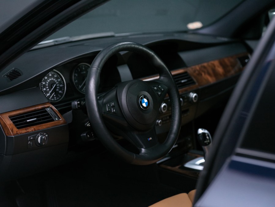 2010 BMW 5 Series 4dr Sdn 535i xDrive AWD, available for sale in North Salem, New York | Meccanic Shop North Inc. North Salem, New York 2010 BMW 5 Series 4dr Sdn 535i xDrive AWD, available for sale in North Salem, New York | Meccanic Shop North Inc. North Salem, New York