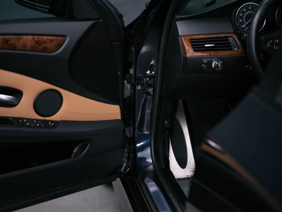 2010 BMW 5 Series 4dr Sdn 535i xDrive AWD, available for sale in North Salem, New York | Meccanic Shop North Inc. North Salem, New York 2010 BMW 5 Series 4dr Sdn 535i xDrive AWD, available for sale in North Salem, New York | Meccanic Shop North Inc. North Salem, New York