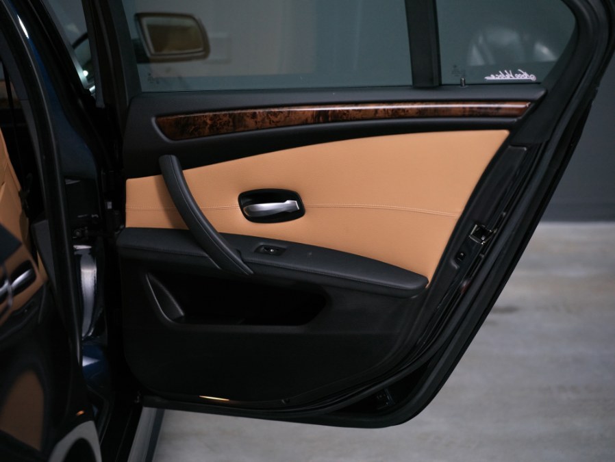 2010 BMW 5 Series 4dr Sdn 535i xDrive AWD, available for sale in North Salem, New York | Meccanic Shop North Inc. North Salem, New York 2010 BMW 5 Series 4dr Sdn 535i xDrive AWD, available for sale in North Salem, New York | Meccanic Shop North Inc. North Salem, New York