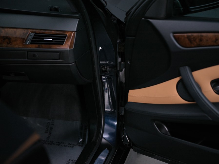 2010 BMW 5 Series 4dr Sdn 535i xDrive AWD, available for sale in North Salem, New York | Meccanic Shop North Inc. North Salem, New York 2010 BMW 5 Series 4dr Sdn 535i xDrive AWD, available for sale in North Salem, New York | Meccanic Shop North Inc. North Salem, New York