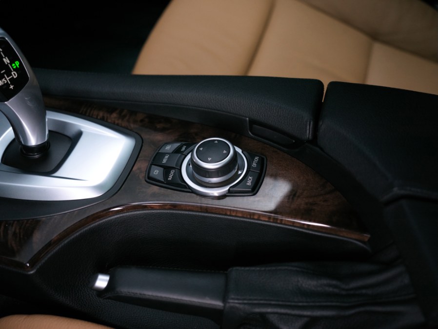 2010 BMW 5 Series 4dr Sdn 535i xDrive AWD, available for sale in North Salem, New York | Meccanic Shop North Inc. North Salem, New York 2010 BMW 5 Series 4dr Sdn 535i xDrive AWD, available for sale in North Salem, New York | Meccanic Shop North Inc. North Salem, New York