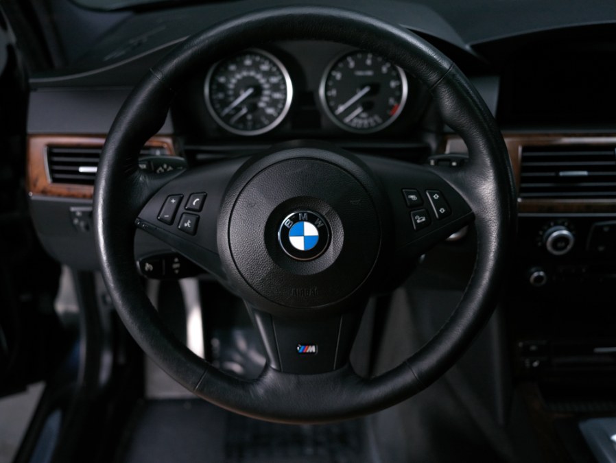 2010 BMW 5 Series 4dr Sdn 535i xDrive AWD, available for sale in North Salem, New York | Meccanic Shop North Inc. North Salem, New York 2010 BMW 5 Series 4dr Sdn 535i xDrive AWD, available for sale in North Salem, New York | Meccanic Shop North Inc. North Salem, New York
