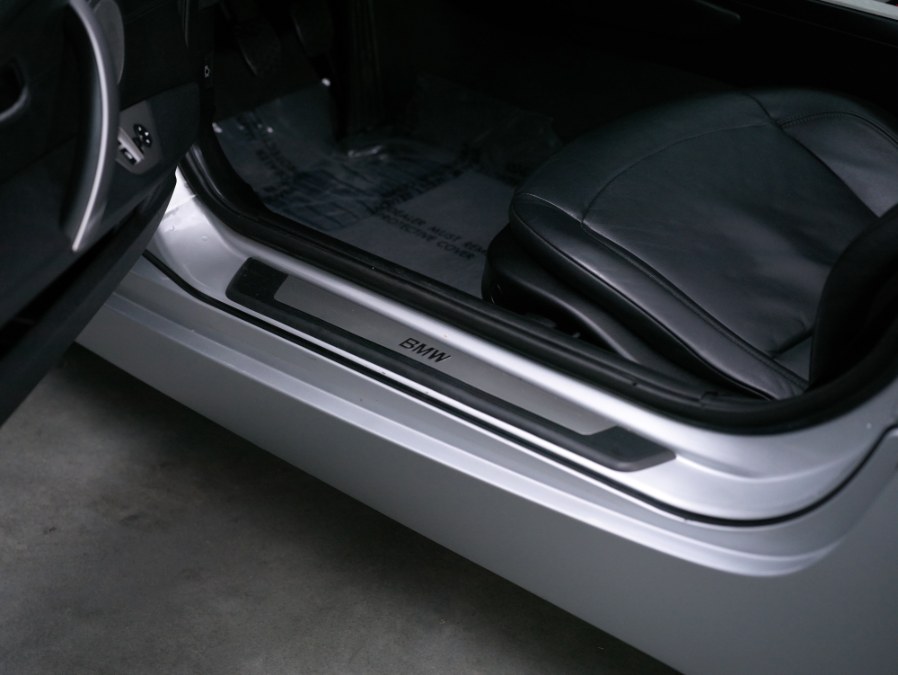 2003 BMW Z4 Z4 2dr Roadster 2.5i, available for sale in North Salem, New York | Meccanic Shop North Inc. North Salem, New York 2003 BMW Z4 Z4 2dr Roadster 2.5i, available for sale in North Salem, New York | Meccanic Shop North Inc. North Salem, New York