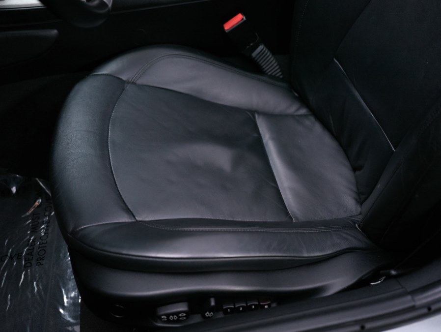 2003 BMW Z4 Z4 2dr Roadster 2.5i, available for sale in North Salem, New York | Meccanic Shop North Inc. North Salem, New York 2003 BMW Z4 Z4 2dr Roadster 2.5i, available for sale in North Salem, New York | Meccanic Shop North Inc. North Salem, New York