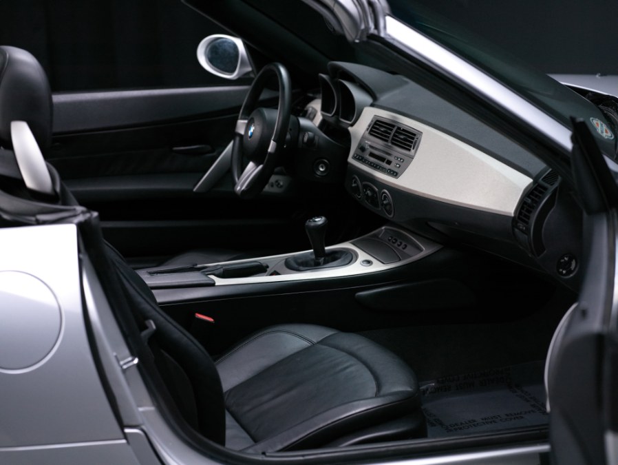 2003 BMW Z4 Z4 2dr Roadster 2.5i, available for sale in North Salem, New York | Meccanic Shop North Inc. North Salem, New York 2003 BMW Z4 Z4 2dr Roadster 2.5i, available for sale in North Salem, New York | Meccanic Shop North Inc. North Salem, New York