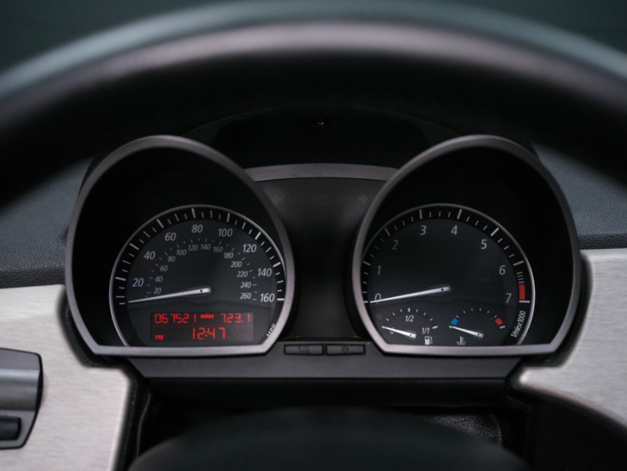 2003 BMW Z4 Z4 2dr Roadster 2.5i, available for sale in North Salem, New York | Meccanic Shop North Inc. North Salem, New York 2003 BMW Z4 Z4 2dr Roadster 2.5i, available for sale in North Salem, New York | Meccanic Shop North Inc. North Salem, New York