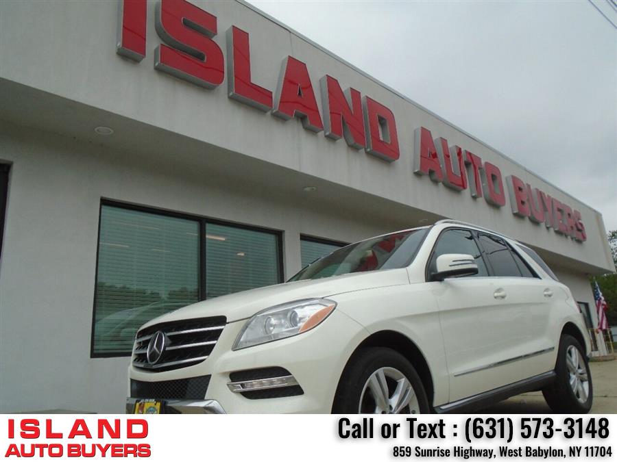 Used Mercedes-benz M-class ML 350 4MATIC AWD 4dr SUV 2013 | Island Auto Buyers. West Babylon, New York Used Mercedes-benz M-class ML 350 4MATIC AWD 4dr SUV 2013 | Island Auto Buyers. West Babylon, New York