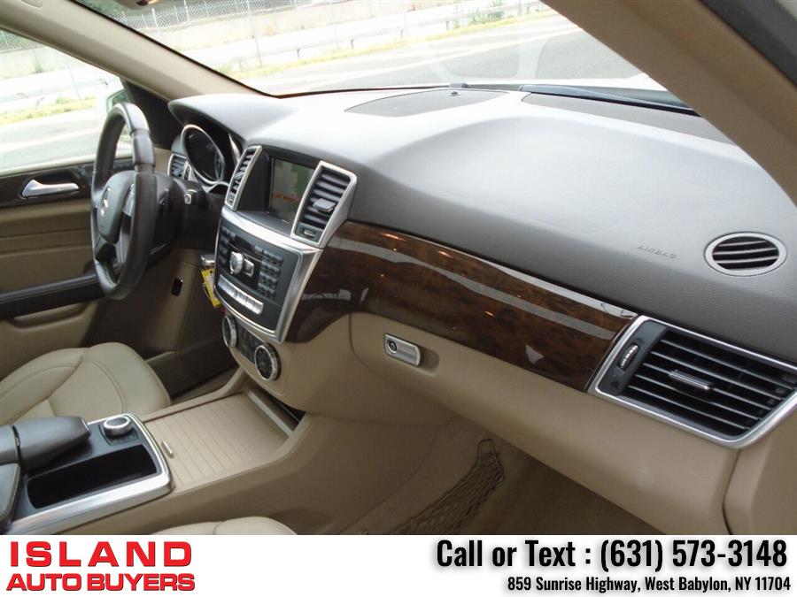 Used Mercedes-benz M-class ML 350 4MATIC AWD 4dr SUV 2013 | Island Auto Buyers. West Babylon, New York Used Mercedes-benz M-class ML 350 4MATIC AWD 4dr SUV 2013 | Island Auto Buyers. West Babylon, New York