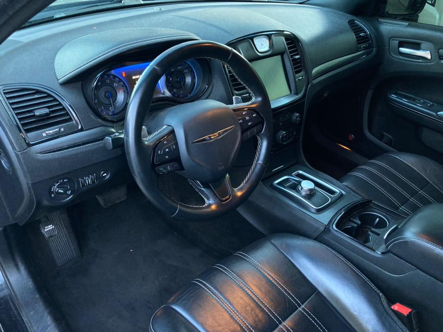 Used Chrysler 300 4dr Sdn 300S AWD 2015 | Carsbuck Inc.. Brooklyn, New York Used Chrysler 300 4dr Sdn 300S AWD 2015 | Carsbuck Inc.. Brooklyn, New York