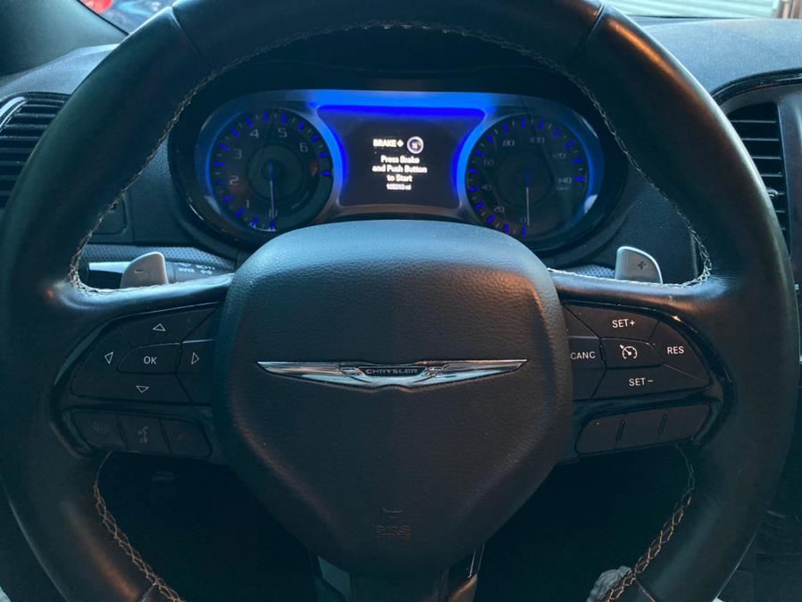 Used Chrysler 300 4dr Sdn 300S AWD 2015 | Carsbuck Inc.. Brooklyn, New York Used Chrysler 300 4dr Sdn 300S AWD 2015 | Carsbuck Inc.. Brooklyn, New York