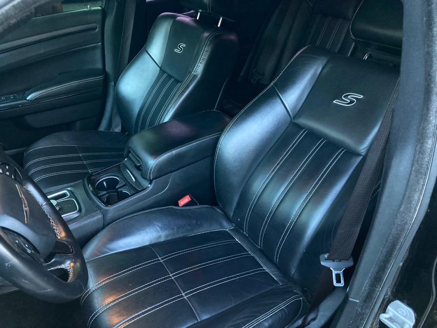 Used Chrysler 300 4dr Sdn 300S AWD 2015 | Carsbuck Inc.. Brooklyn, New York Used Chrysler 300 4dr Sdn 300S AWD 2015 | Carsbuck Inc.. Brooklyn, New York