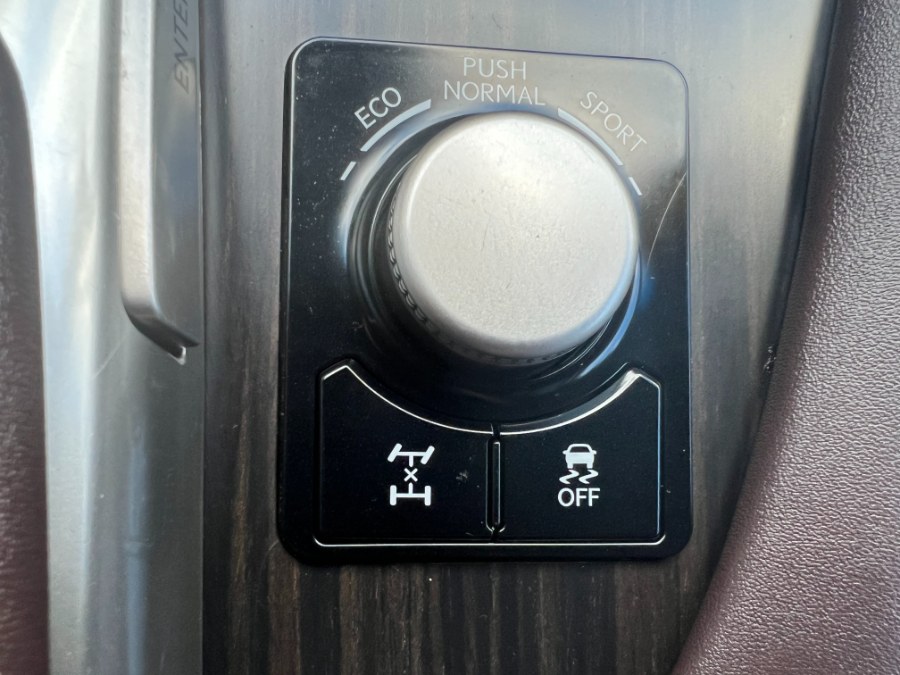 2017 Lexus RX RX 350 AWD, available for sale in Bristol, Connecticut | Bristol Auto Center LLC. Bristol, Connecticut 2017 Lexus RX RX 350 AWD, available for sale in Bristol, Connecticut | Bristol Auto Center LLC. Bristol, Connecticut