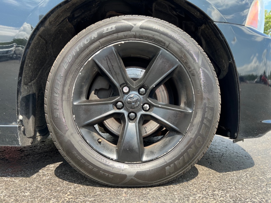 Used Dodge Charger 4dr Sdn SE RWD 2013 | Marsh Auto Sales LLC. Ortonville, Michigan Used Dodge Charger 4dr Sdn SE RWD 2013 | Marsh Auto Sales LLC. Ortonville, Michigan