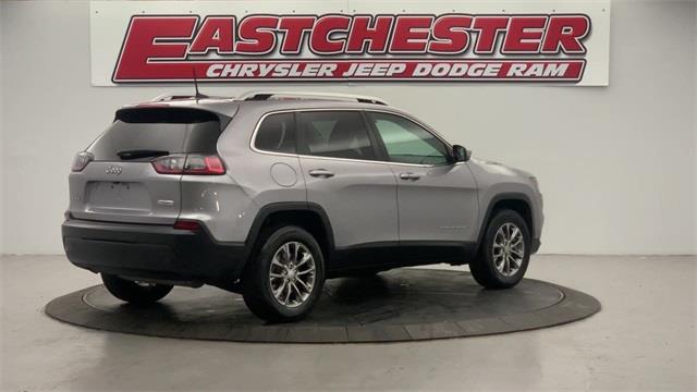 Used Jeep Cherokee Latitude Plus 2019 | Eastchester Motor Cars. Bronx, New York Used Jeep Cherokee Latitude Plus 2019 | Eastchester Motor Cars. Bronx, New York