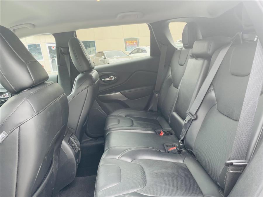 Used Jeep Cherokee Limited 4x4 2019 | Northshore Motors. Syosset , New York Used Jeep Cherokee Limited 4x4 2019 | Northshore Motors. Syosset , New York