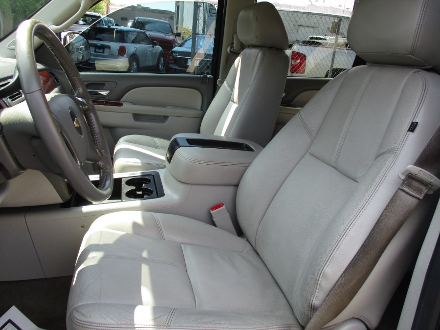 2013 Chevrolet Avalanche 4WD Crew Cab LT Black Diamond Edition, available for sale in West Babylon, New York | New Gen Auto Group. West Babylon, New York 2013 Chevrolet Avalanche 4WD Crew Cab LT Black Diamond Edition, available for sale in West Babylon, New York | New Gen Auto Group. West Babylon, New York
