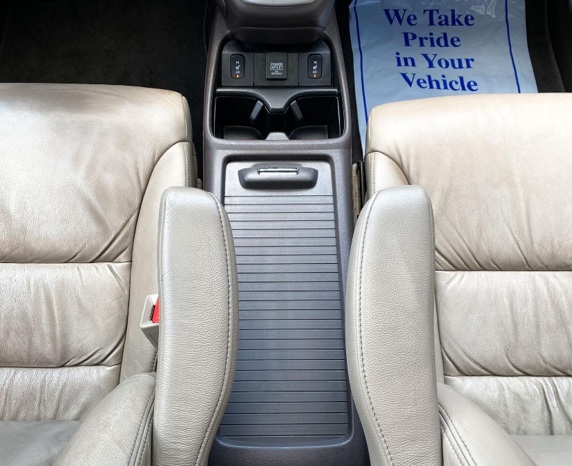 2014 Honda CR-V AWD 5dr EX-L w/Navi, available for sale in Newark, New Jersey | RT Auto Center LLC. Newark, New Jersey 2014 Honda CR-V AWD 5dr EX-L w/Navi, available for sale in Newark, New Jersey | RT Auto Center LLC. Newark, New Jersey