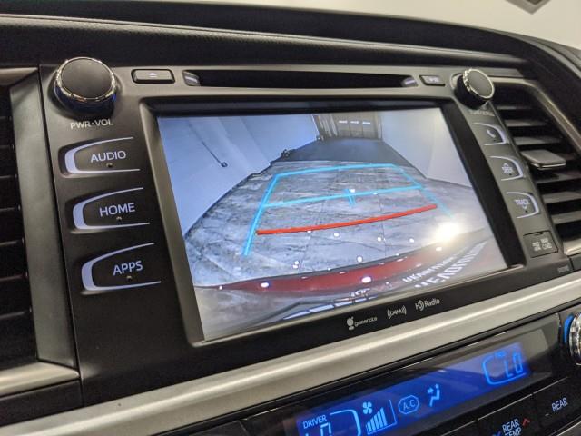 Used Toyota Highlander SE AWD w/ Navi & rearCam 2019 | Car Revolution. Maple Shade, New Jersey Used Toyota Highlander SE AWD w/ Navi & rearCam 2019 | Car Revolution. Maple Shade, New Jersey